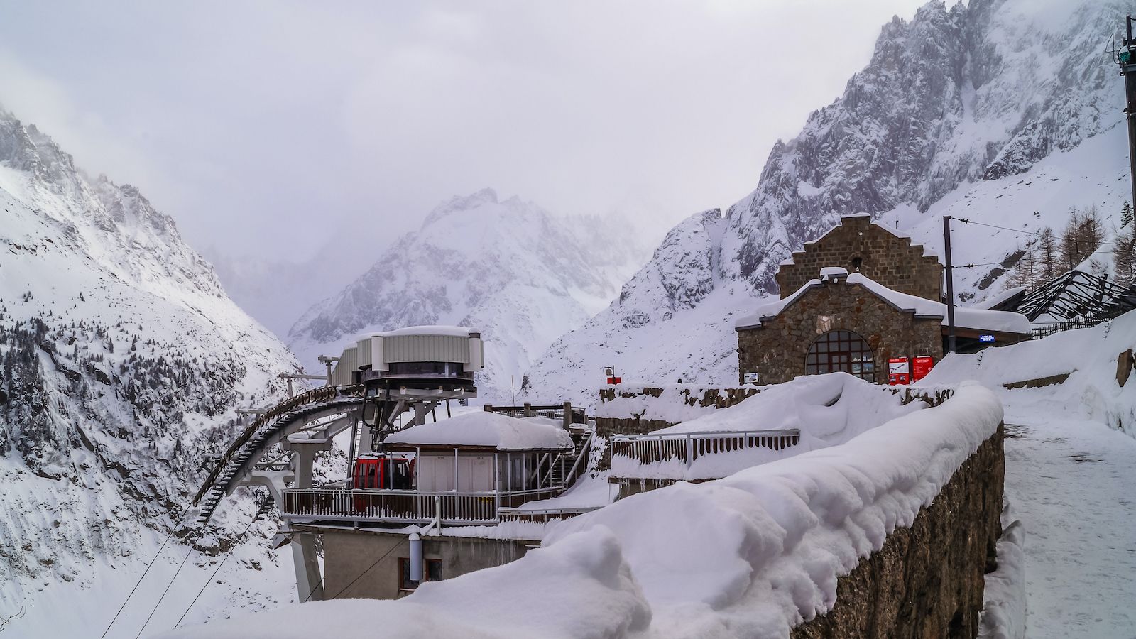 underscored chamonix france ski