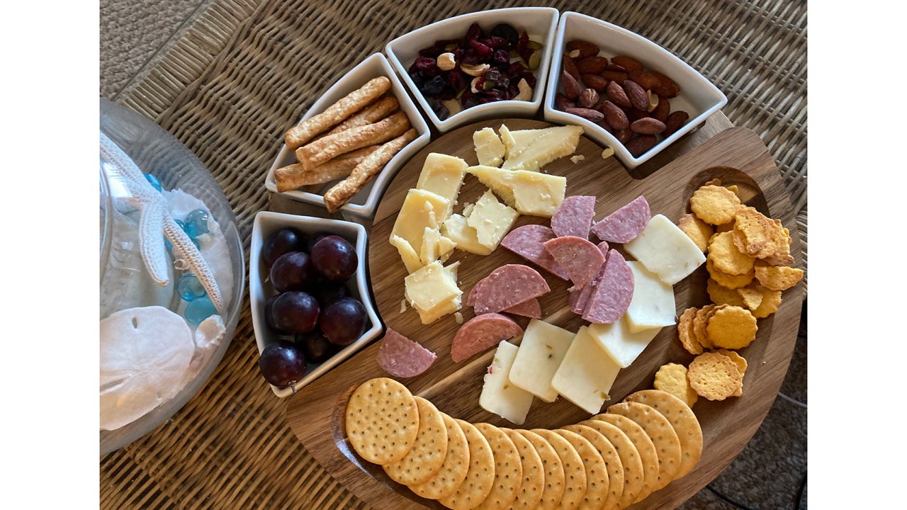 underscored ChefSofi Cheese Board Set.jpg
