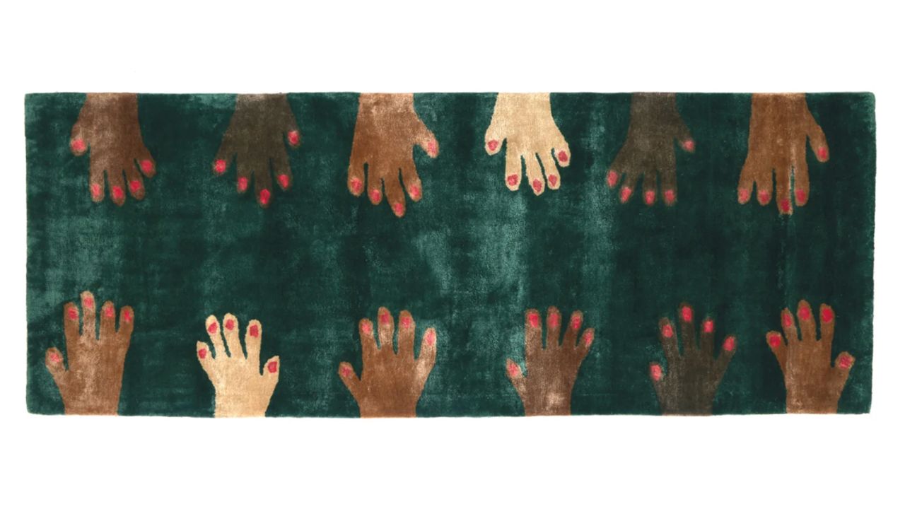 underscored cold picnic handsy runner.jpg