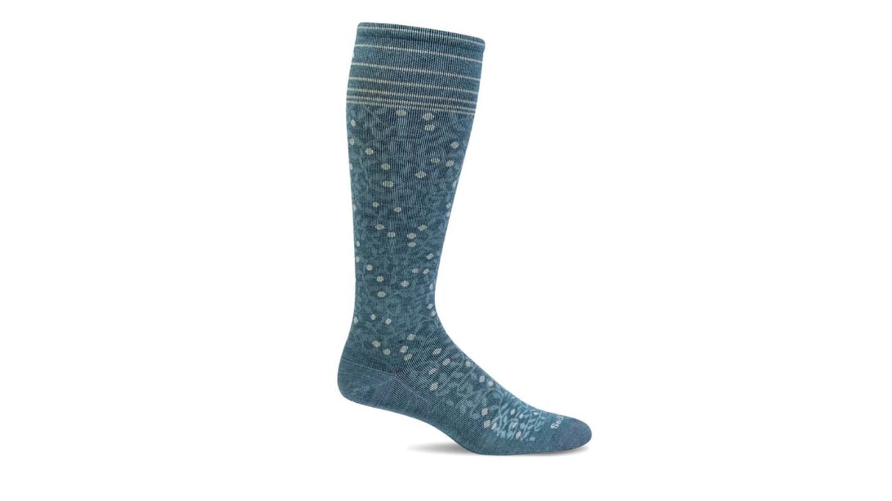 underscored compressionsocks SockWell Women's New Leaf Firm Graduated Compression Socks