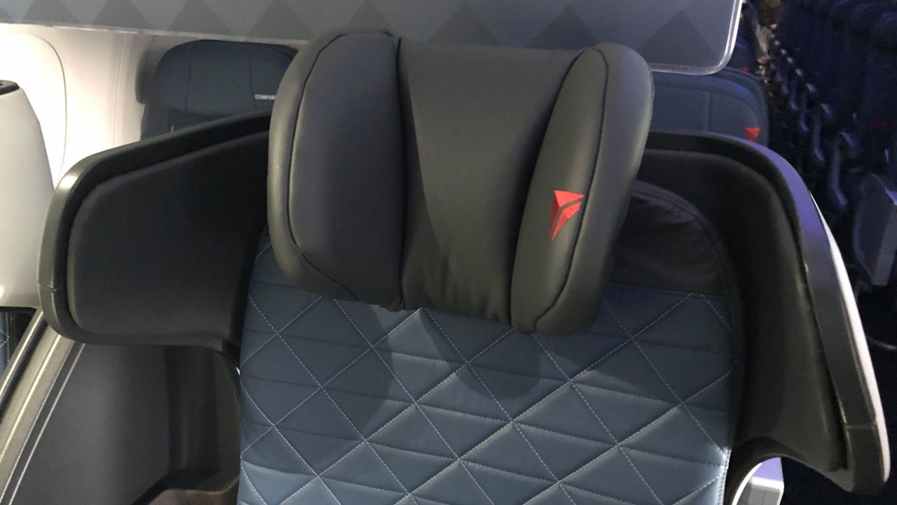 delta a321neo first class seats neck cushions