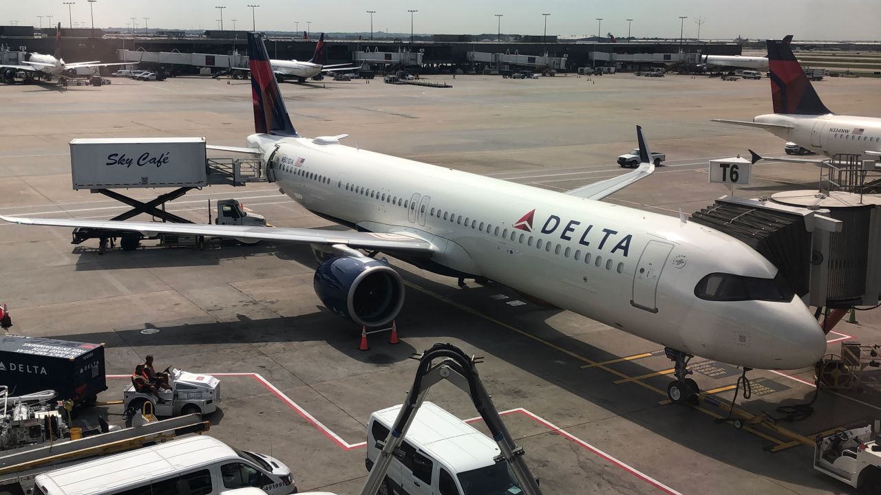 delta a321neo plane exterior