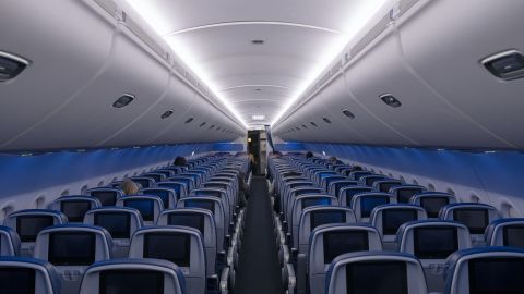 underscored delta plane cabin