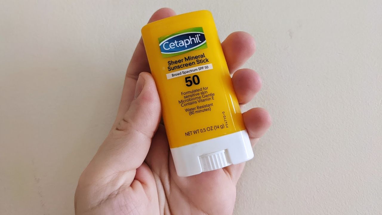 Cetaphil Sheer Mineral Sunscreen Stick - SPF 50