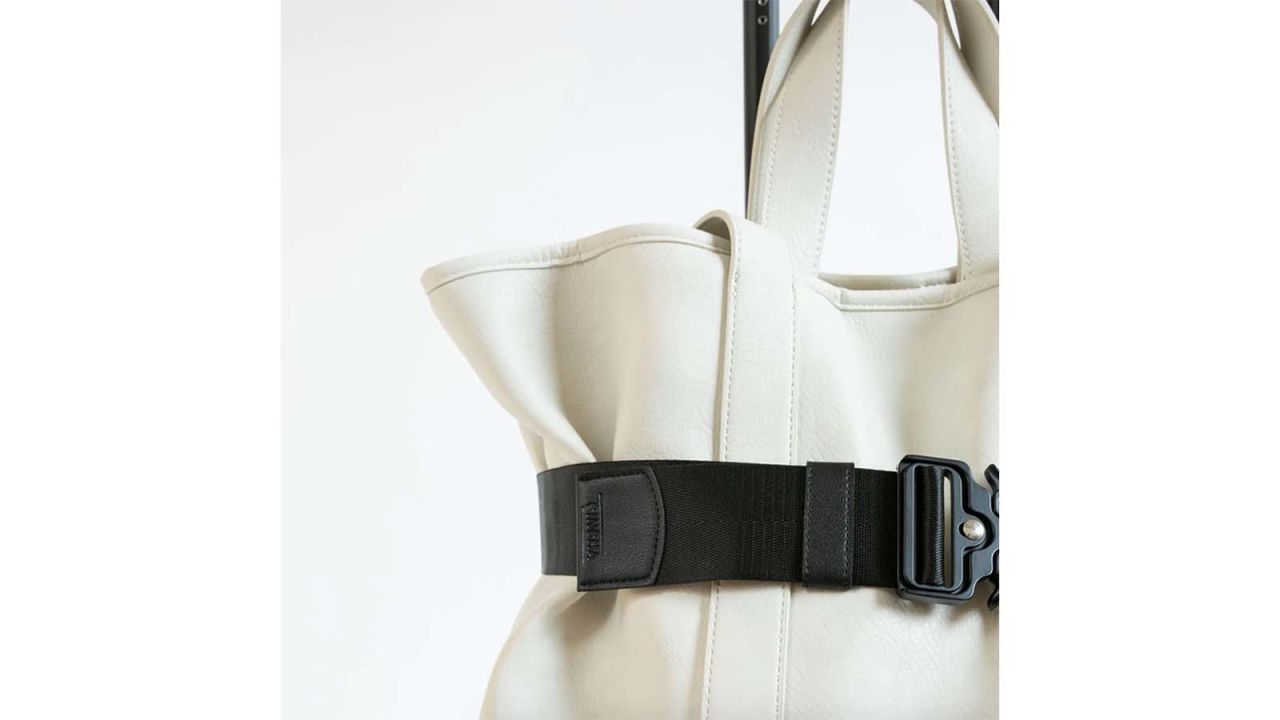 underscored europepacking Cincha Travel Belt