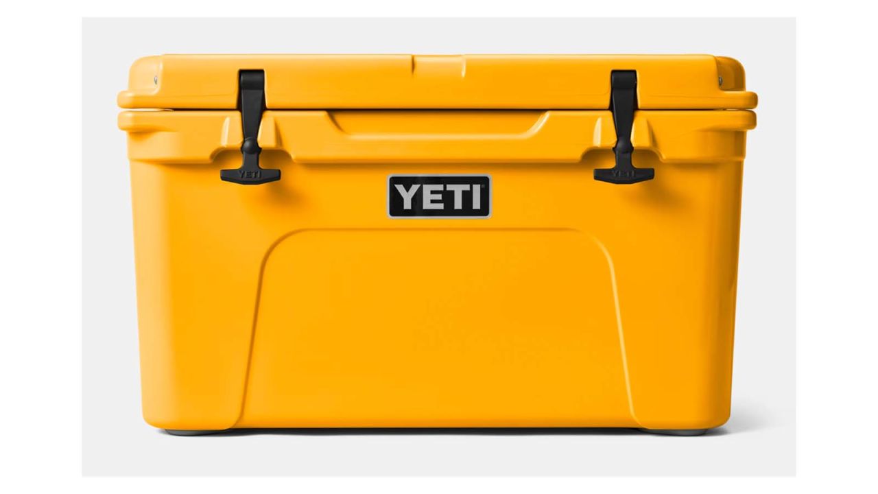 underscored glampingpacking YETI 45 Tundra Hard Cooler