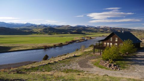 underscored-hannah-montana-rentals-vacation-homes