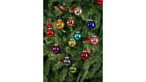 The Holiday Aisle Solid Ball Ornament, Set of 12