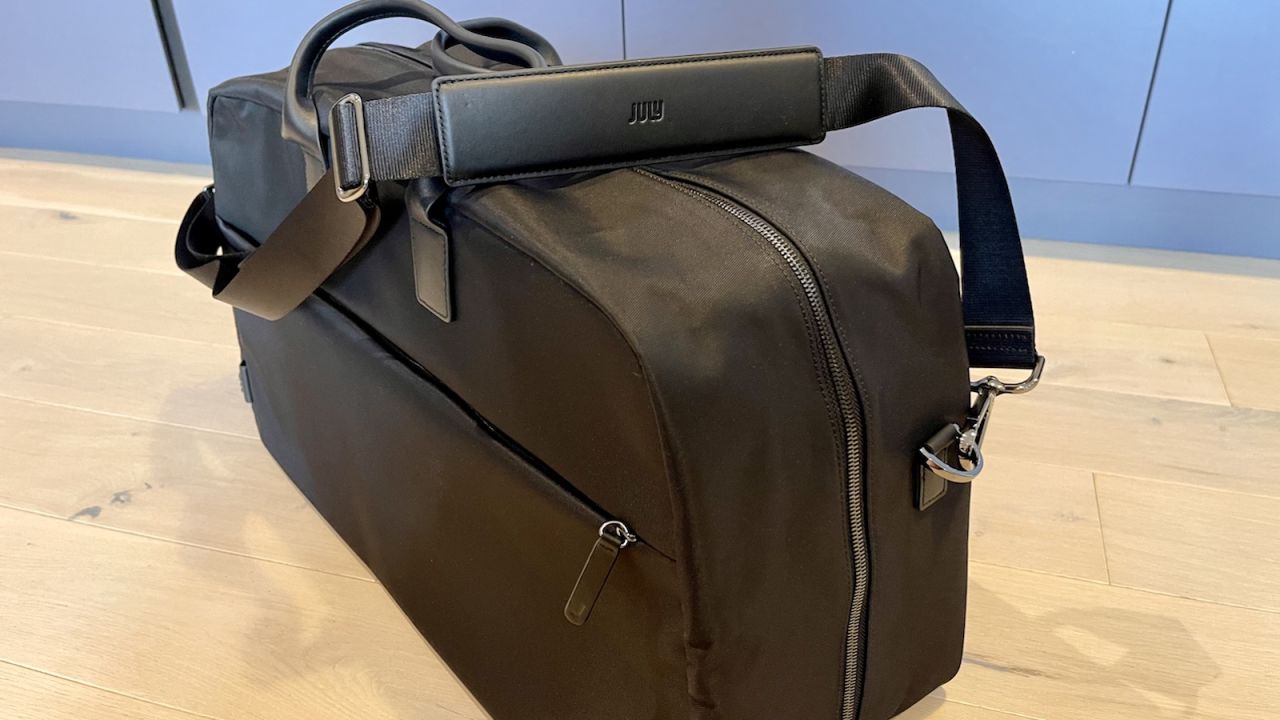 underscored july carry all weekender plus 3.jpg