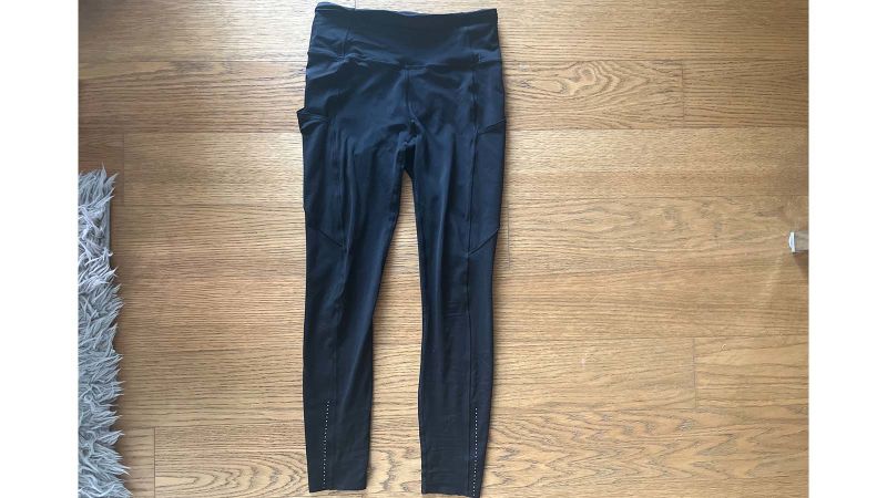 lululemon - Time to Sweat Black tights 23 inch on Designer Wardrobe