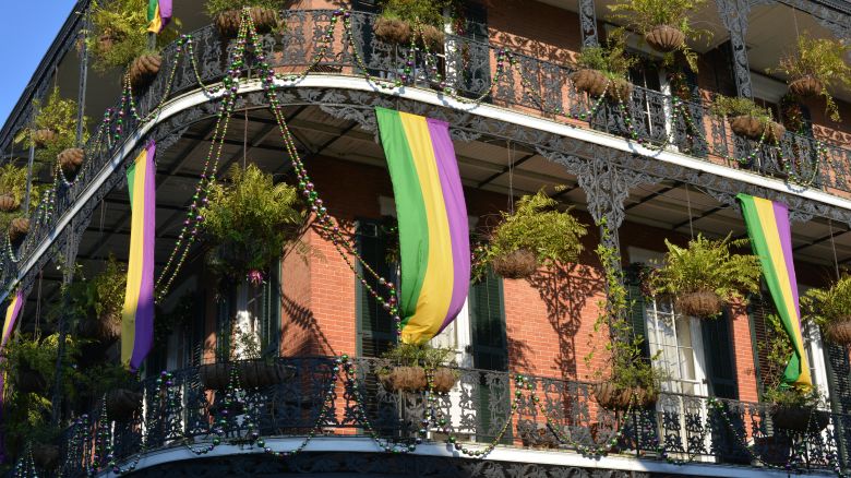 underscored mardi gras travel deals lead