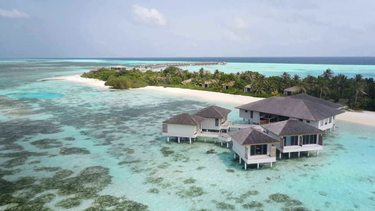 Use your annual free night certificate to stay in the Maldives
