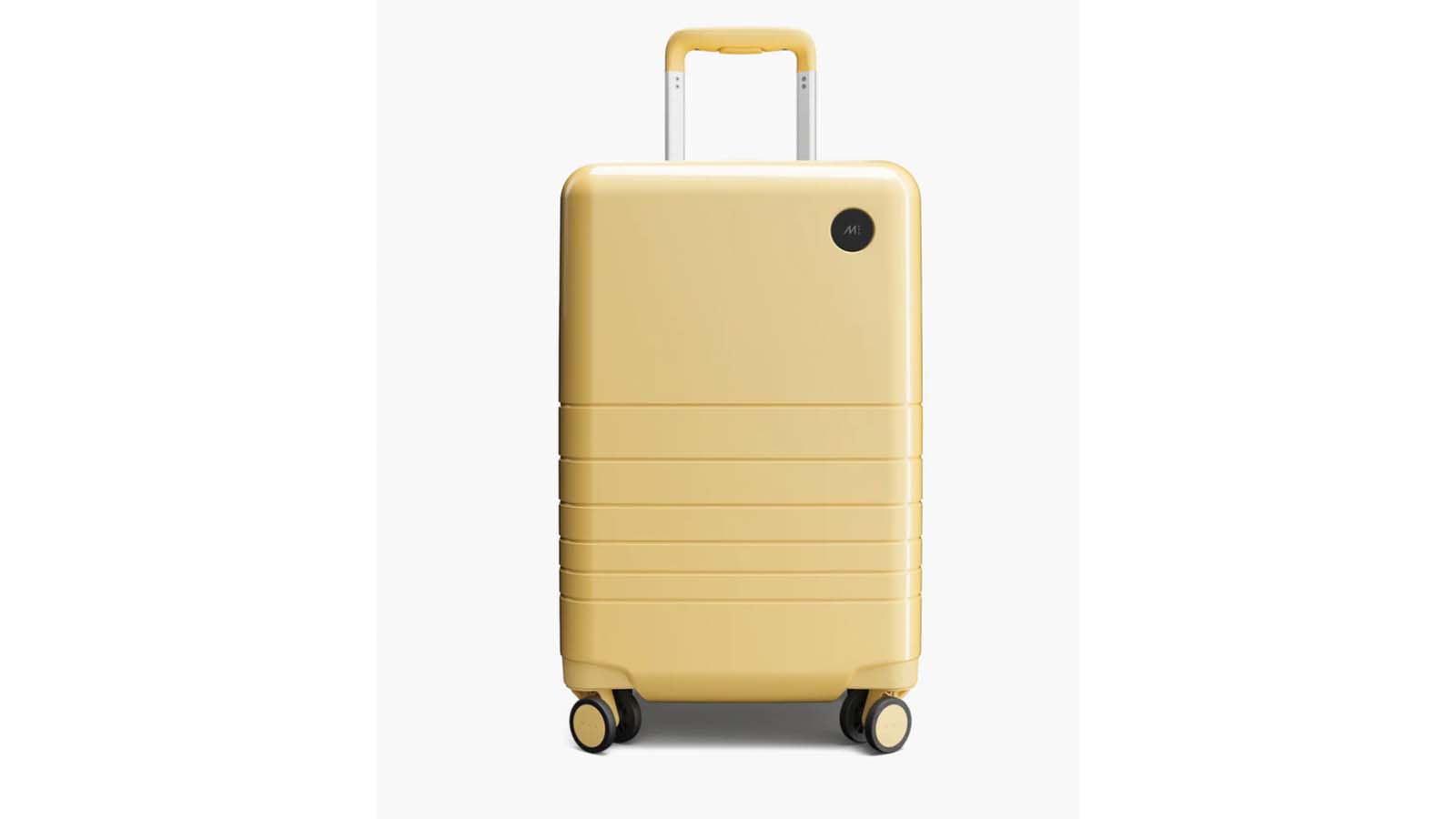 Monos Luggage Review - Midlife Globetrotter