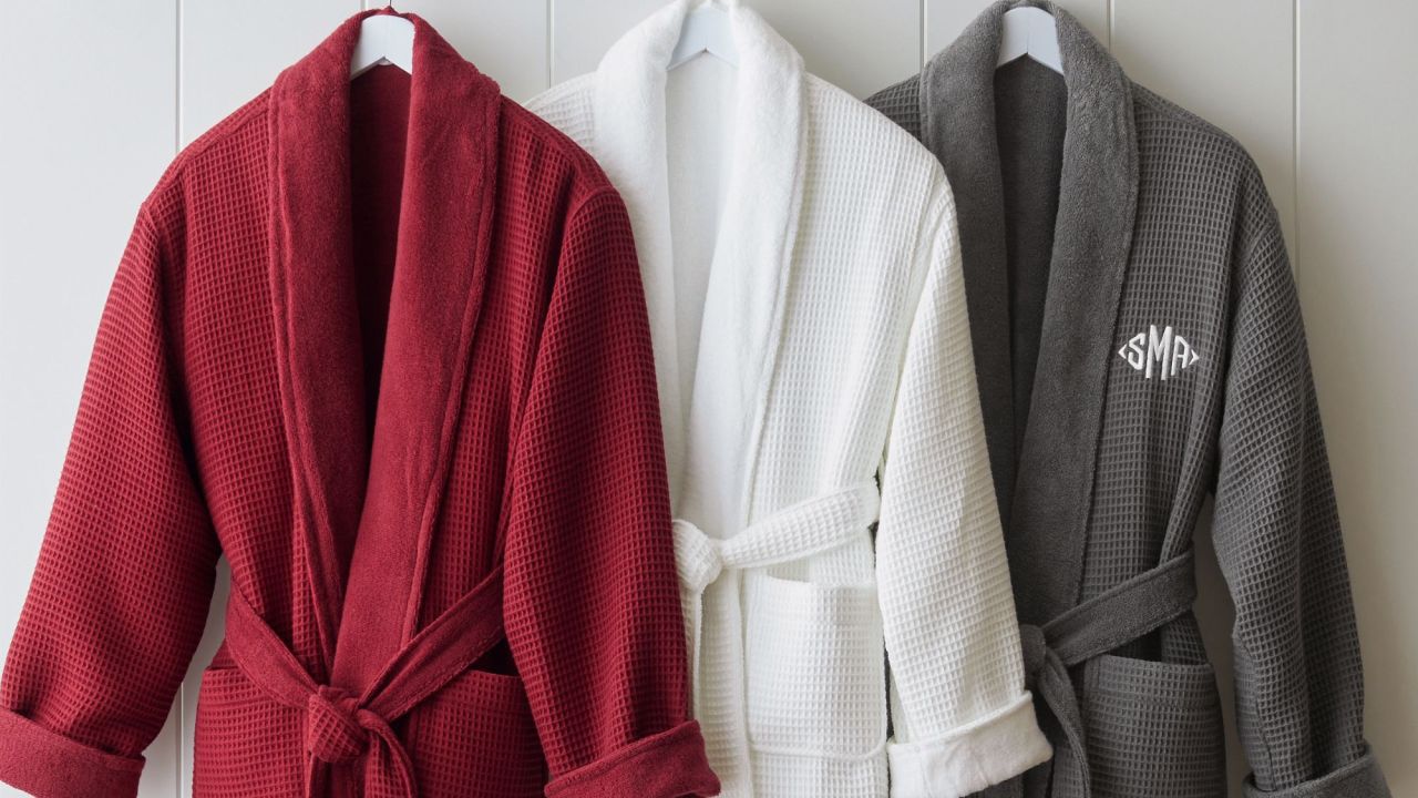 underscored pottery barn waffle weave resort robe.jpg
