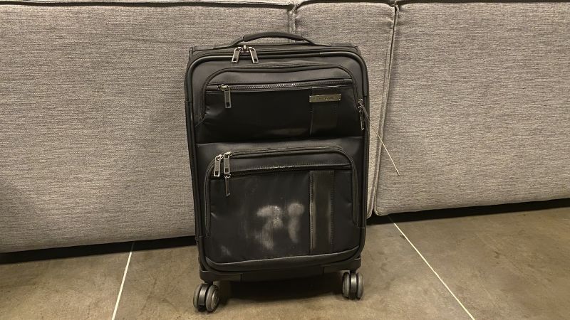 london fog retro suitcase