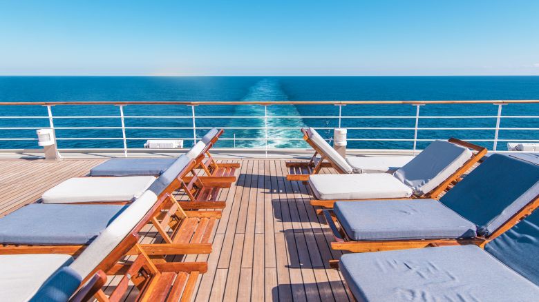 underscored save booking a cruise lead