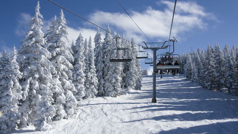 How and where to use your travel points for a ski vacation