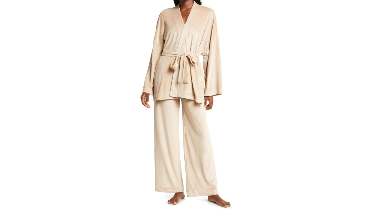 underscored Skims Velour Robe & Pajama Pants Set.jpg