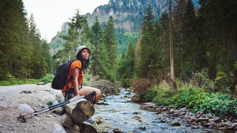 Female backpacking clearance