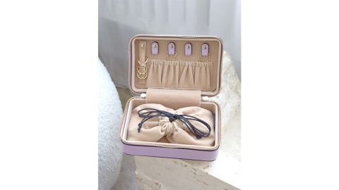 Black Friday traveling offers 2022: Travel luggage, devices as well as experiences 16 Calpak Travel Jewelry Case