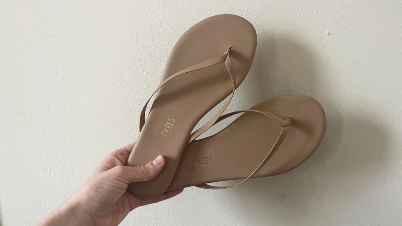 Nude cheap flip flops