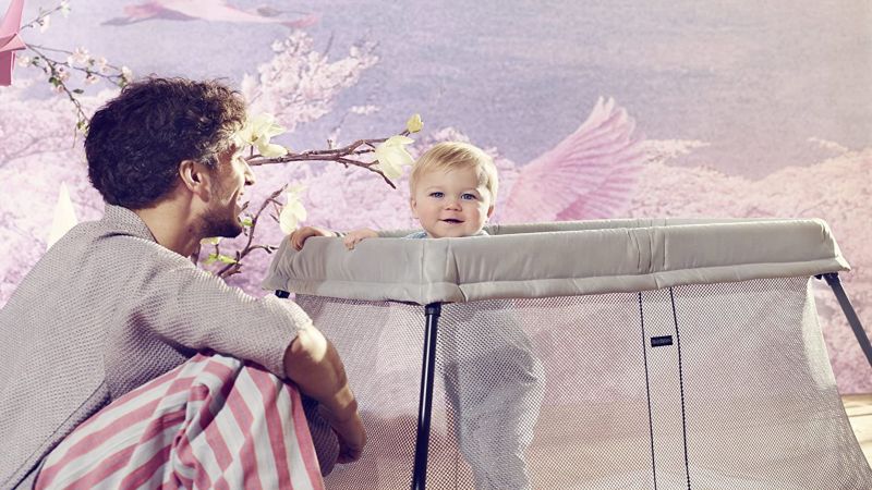 16 of our favorite portable cribs for naps and playtime when traveling | CNN Underscored