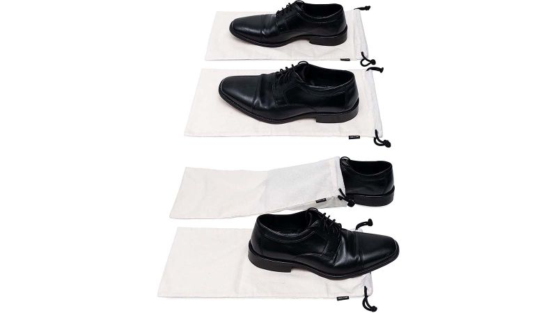 Travel bag outlet for dress shoes