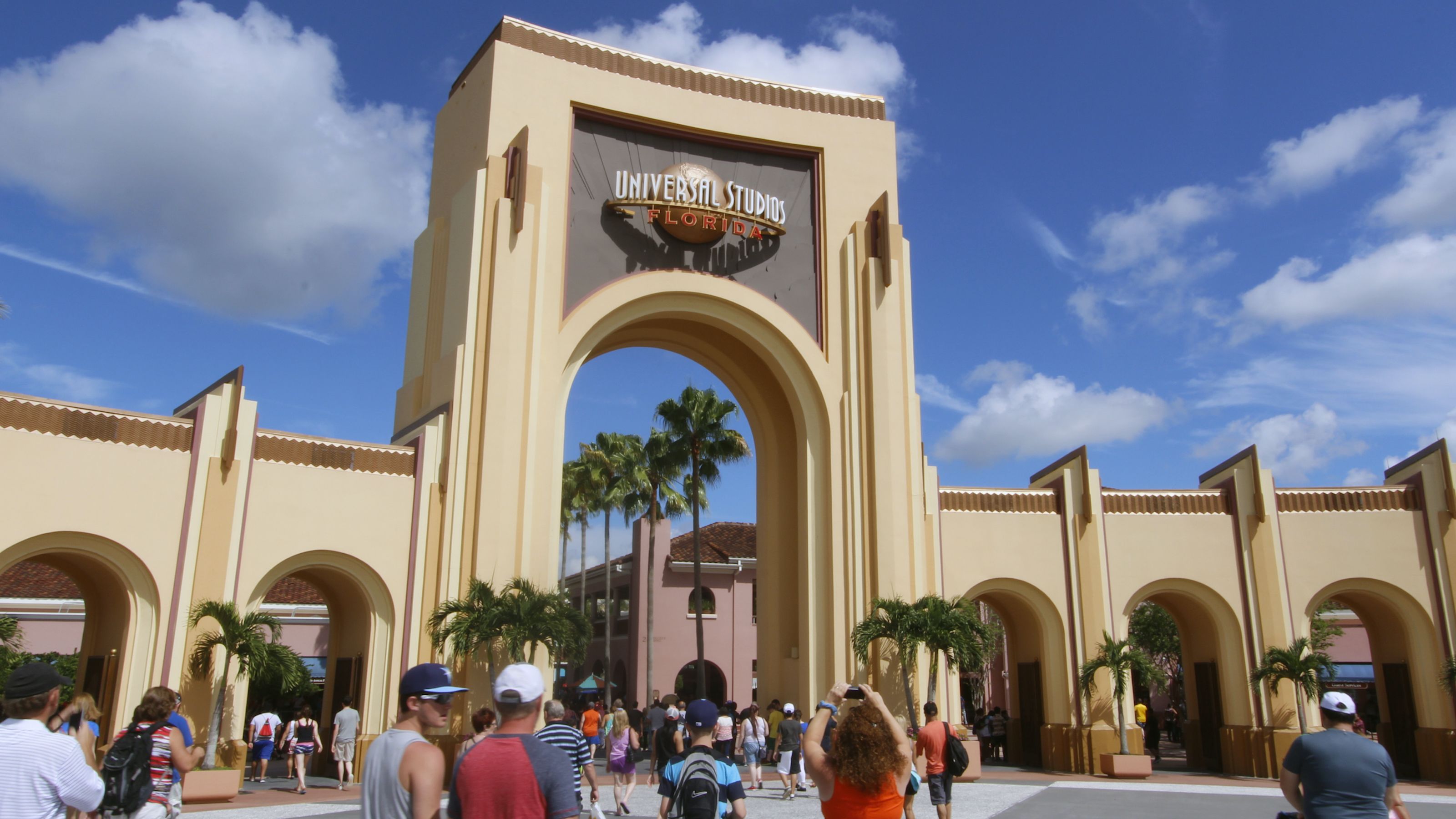 Universal Orlando Resort Parking Information and Address