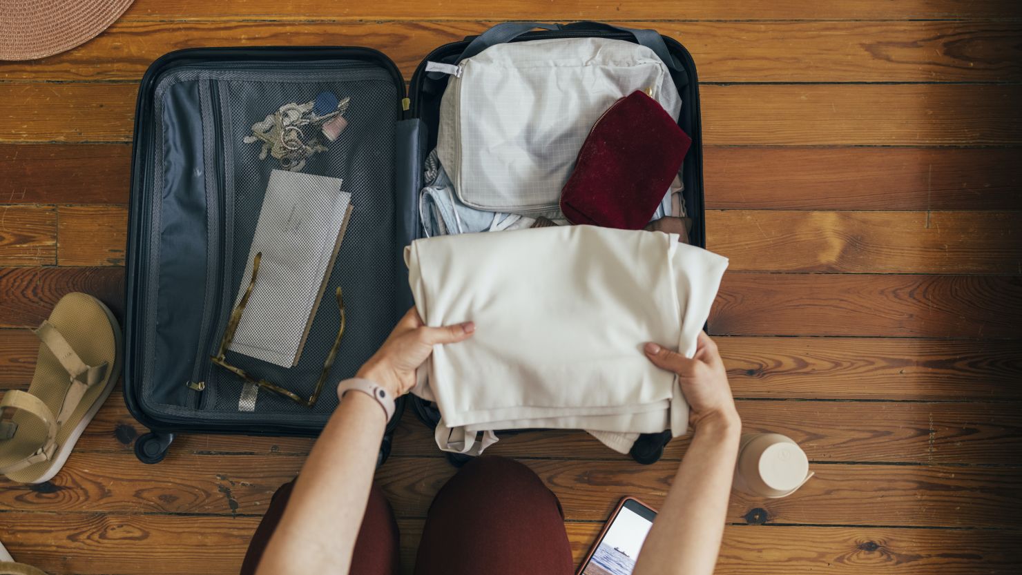 Why I Travel With (lots of) Ziploc Bags - MORE TIME TO TRAVEL