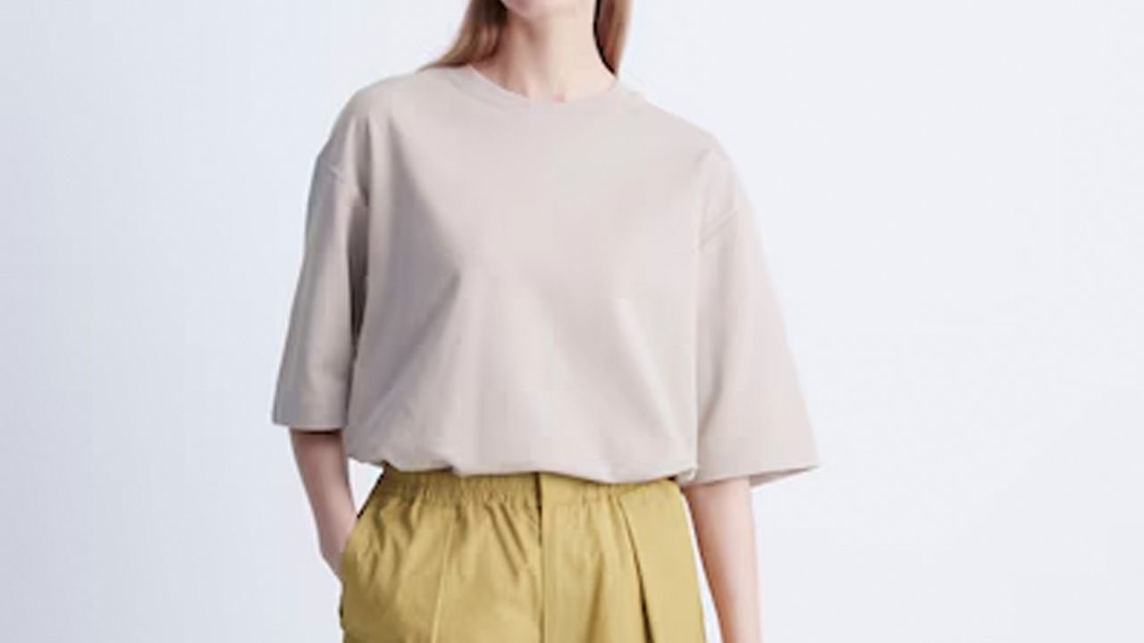 Uniqlo U AIRism Cotton Oversized Half Sleeve T-Shirt .jpg