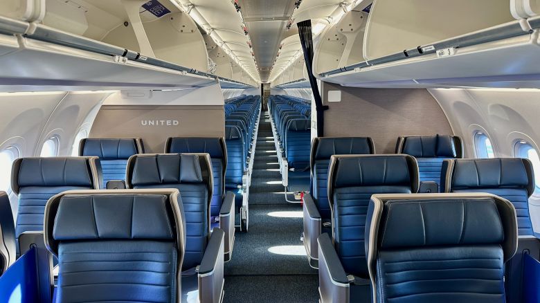 A photo of United's Airbus A321neo business class cabin