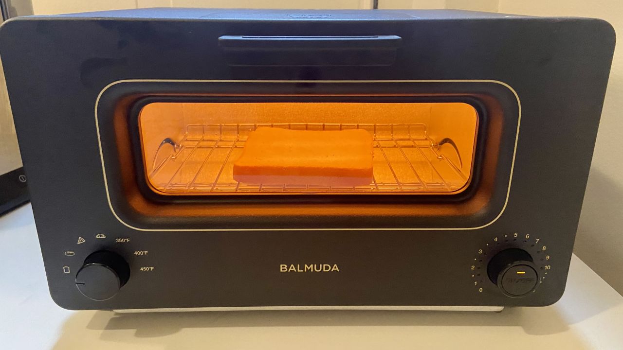 We tried the BALMUDA toaster: TikTok's favorite and trendiest