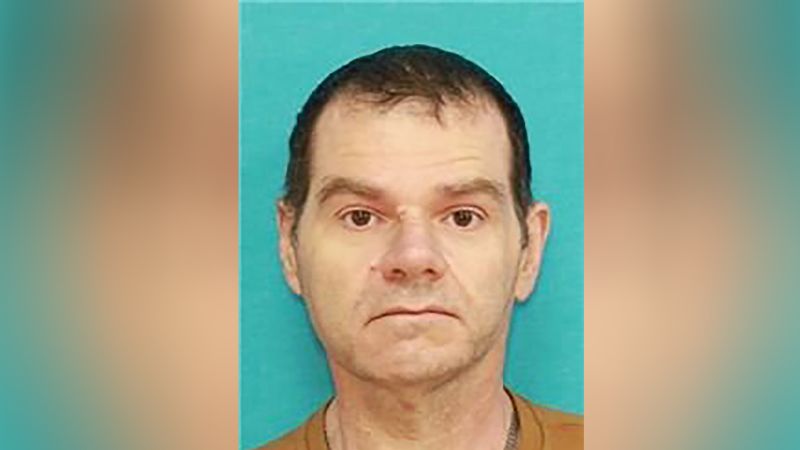 Search underway for man last seen in Arkansas who is wanted in connection with multiple homicides and carjackings in Oklahoma