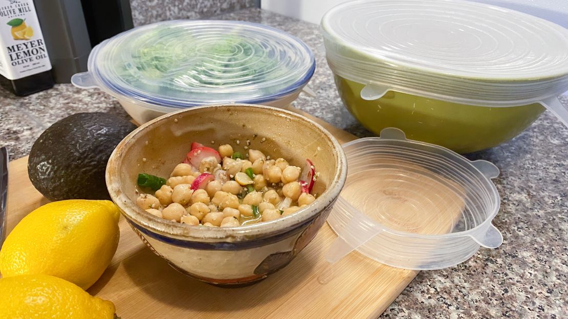 unwasted-reusable-silicone-lids-19-cnnu.jpg
