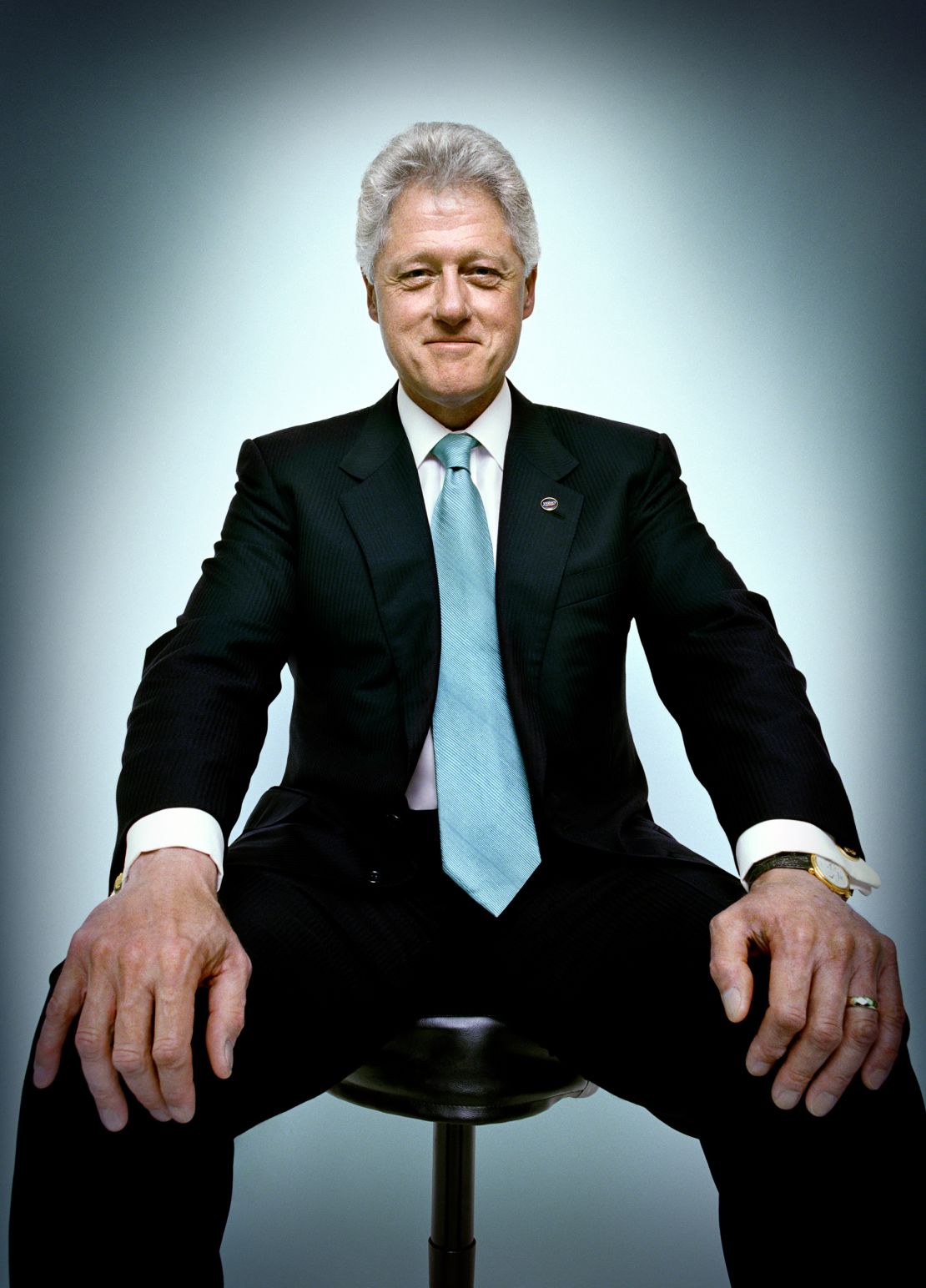 "We look at (the photo) of Clinton through a different lens now," says Platon of his 2000 portrait.
