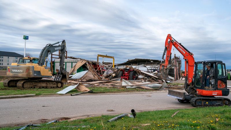 Potentially Substantial Severe Weather Outbreak Anticipated in Ohio Valley with Possibility of Significant/Long-Track Tornadoes