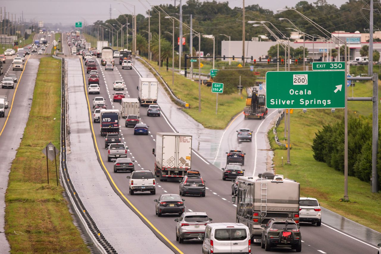 Motorists head north on Interstate 75 on Monday near the Tampa Bay Area of Florida.