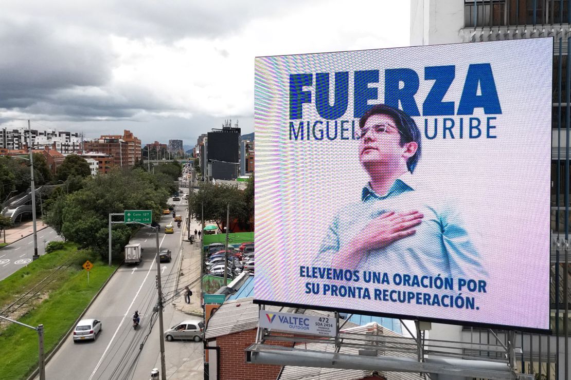 Una falla en apoyo a Miguel Uribe Turbay en Bogotá.