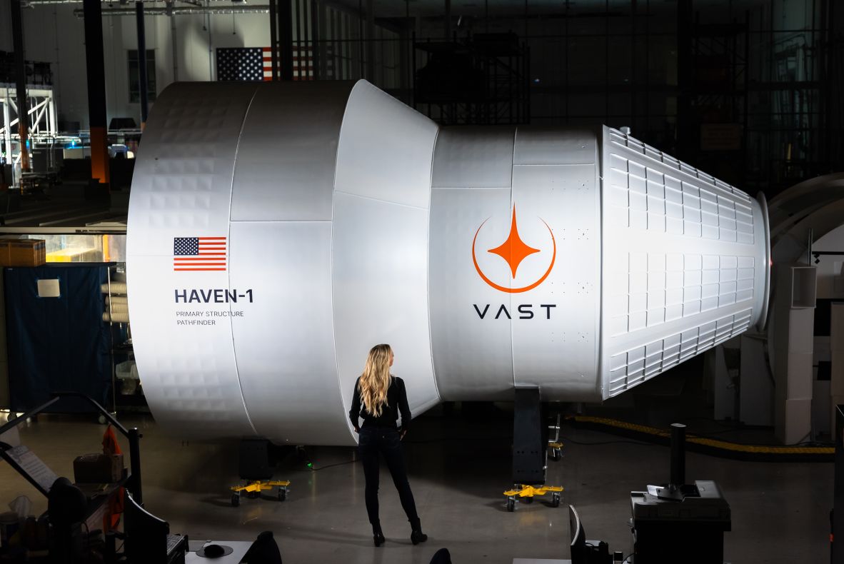 Between November 2023 and June 2024, Vast built a “pathfinder” version of the station, a full-size mockup meant to validate and test the geometries and interfaces of the final version.