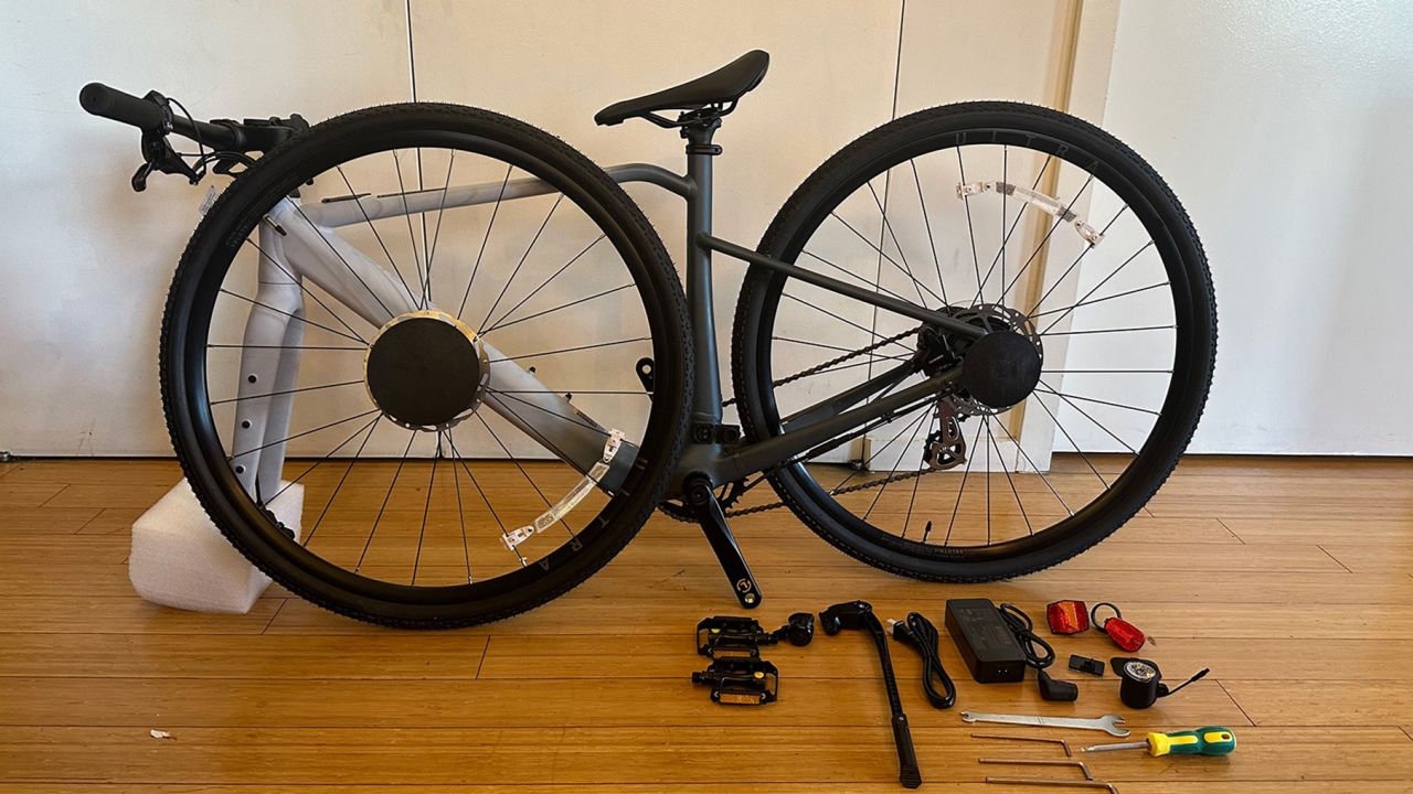 Assembling the Velotric Thunder 1 was a cinch.