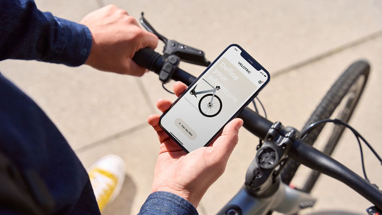 The app makes this a connected e-bike.
