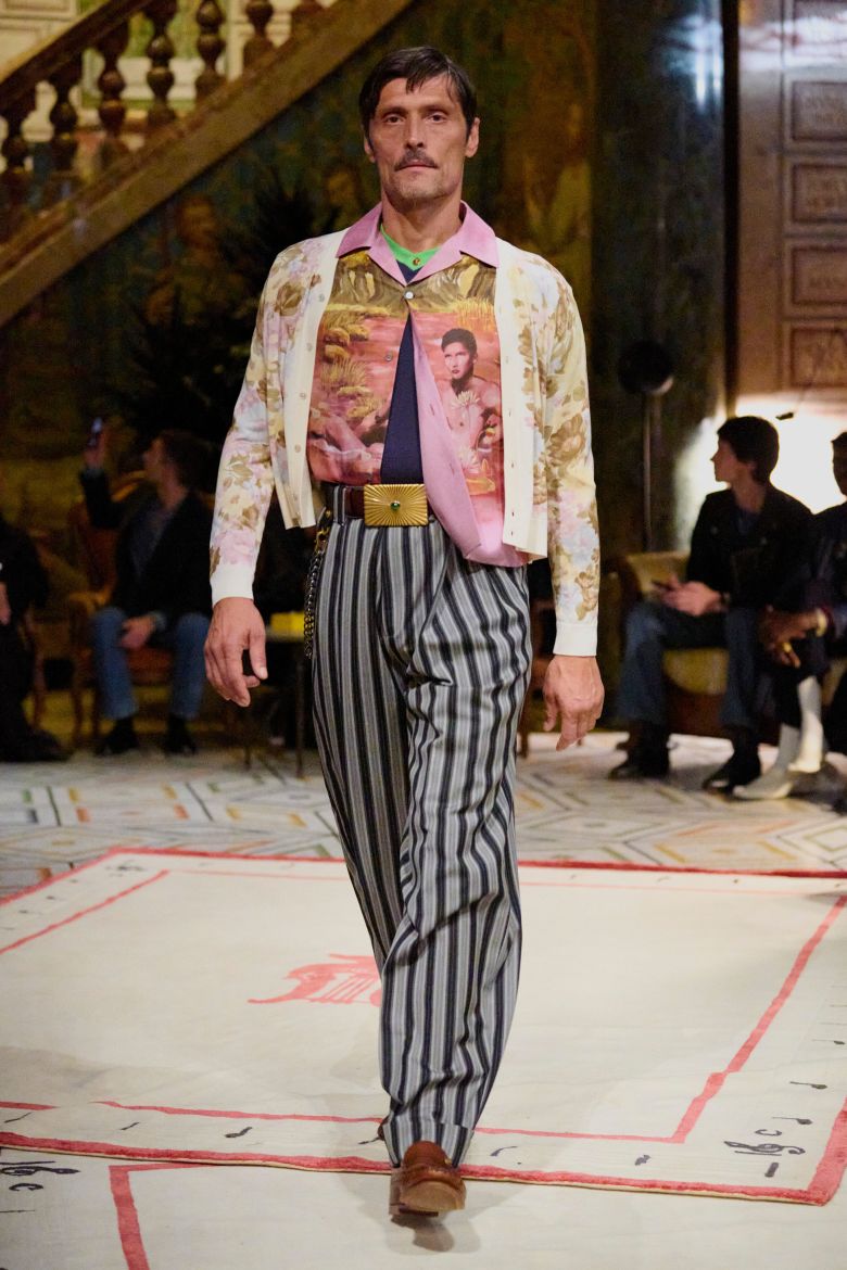 There were also in-your-face prints, including one that referenced Versace's famous 1991 dress of James Dean and Marilyn Monroe in the style of Andy Warhol.