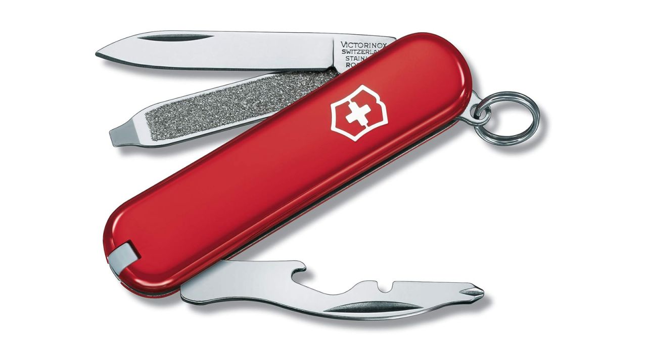 Victorinox Rally 58mm Swiss Army Knife cnnu.jpg