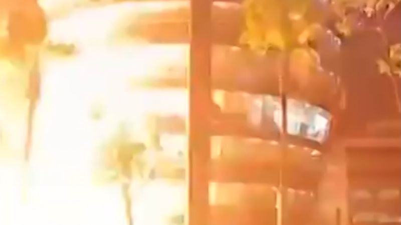 Vehicle explodes outside mall in Ecuador