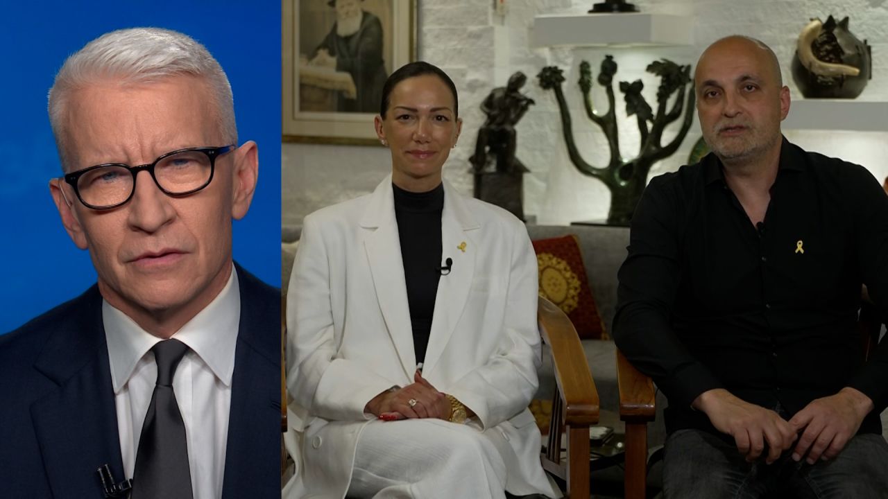 CNN's Anderson Cooper talks with Edan Alexander's parents