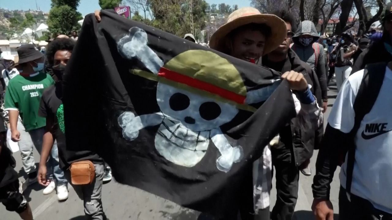 VIDEO Madagascar protest digvid 1.jpg