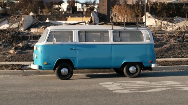 
                            CNN visits the iconic Pacific Palisades Volkswagen bus | CNN