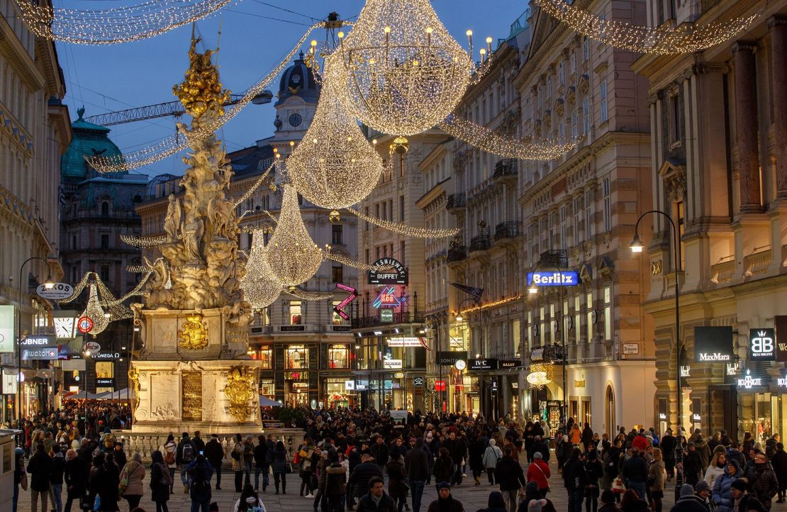 圣诞节期间，奥地利首都充满了节日的魅力。