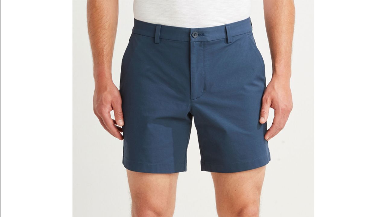 vineyard-vines-on-the-go-shorts.jpg