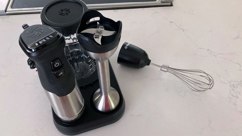 Hand immersion clearance mixer